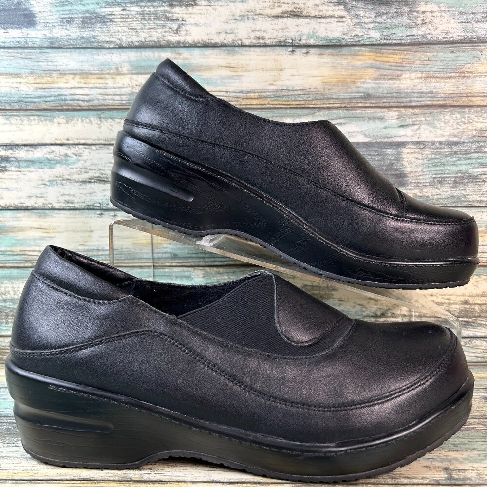Spring Step Clogs Womens 9 Black Leather Slip Resistant Slip On Work Shoe